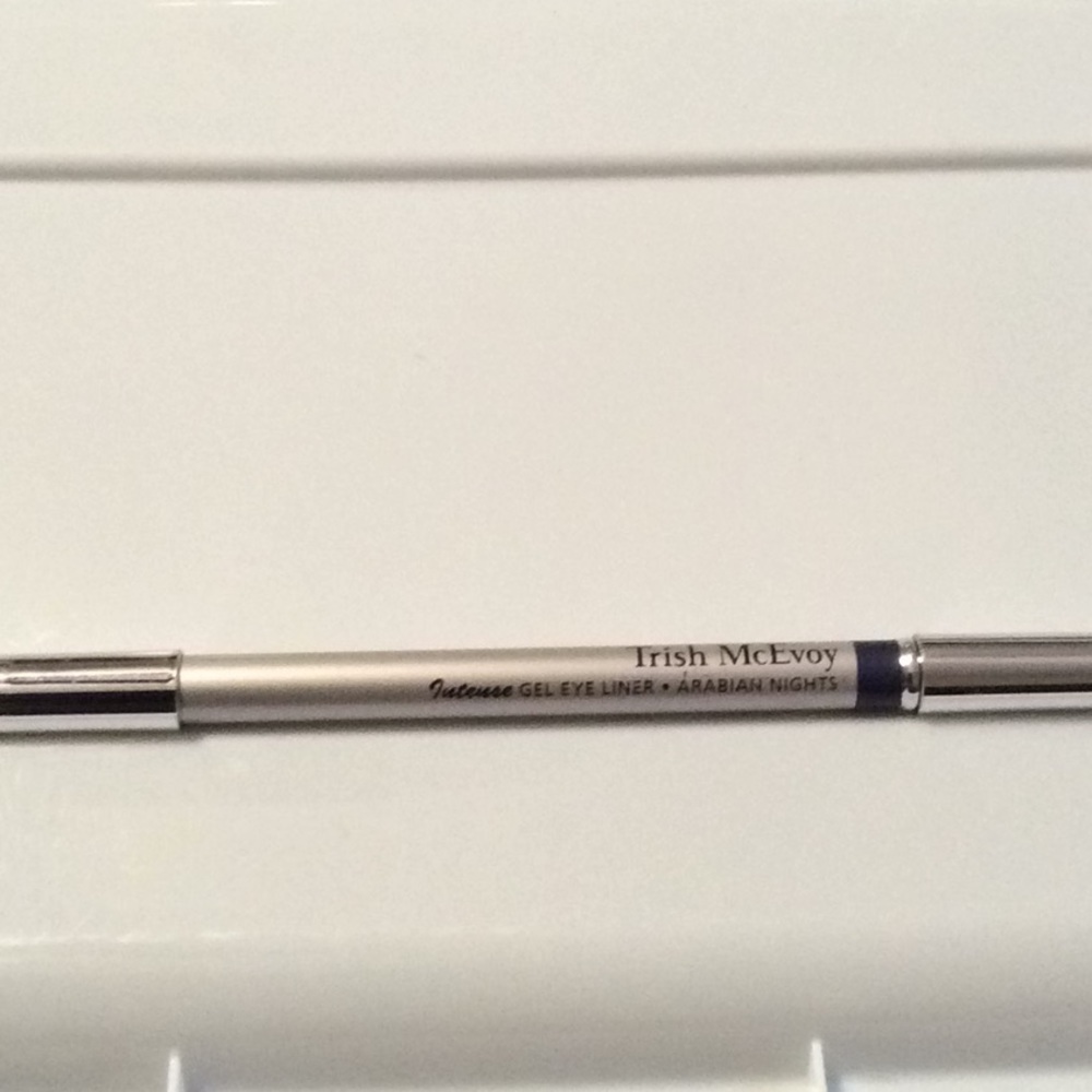 Trish mcevoy gel eyeliner Arabian nights